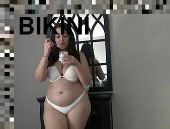 Bbw bikini jiggle