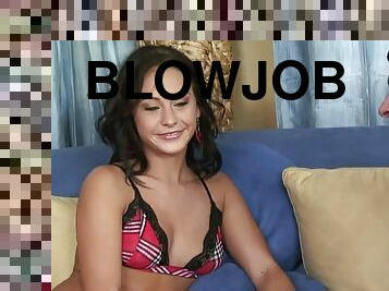 blowjob-seks-dengan-mengisap-penis, teransang, ditindik, manis-sekali, sex-dengan-berpakaian, berambut-cokelat, pengisapan