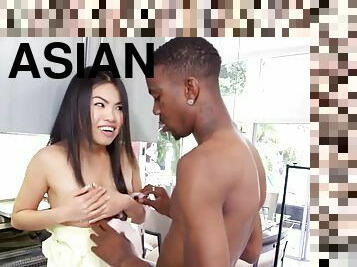 Asian babe pussy fucked by bbc in the kitchen