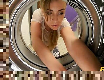 Stuck In A Washing Machine - busty brunette with natural tits Josephine Jackson - reality hardcore