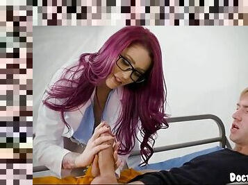 Crazy milf sucks a doctor from a mental patient