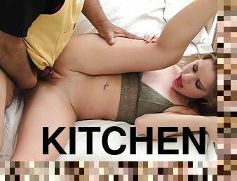 CUMKITCHEN: Omelet You Fuck Ron Jeremy