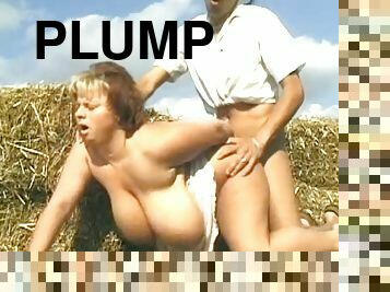 Pumpin Plumpers vol 4 - Country Girls with Saggy Udders