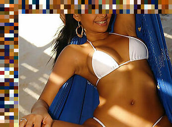 Sexy Latin bikini girl gets so hot
