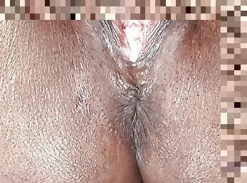 klit, fisse-pussy, kone, bedste, creampie, sort, fingering, ægtemand, sperm, nærbillede