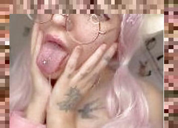 Catgirl need your cum! Cum on her ahegao face :3