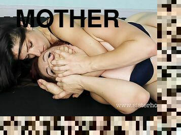 לסבית-lesbian, בריטי, לבני-נשים, אמא-mother, התאבקות