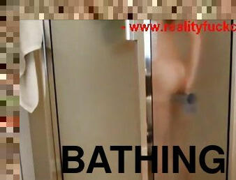 Bitch masturbate herself in shower on cam www.realityfuckcams.com
