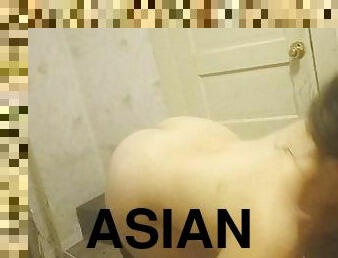 Asian teen sucking dick