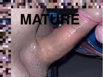 Mature dente avec envie de bite