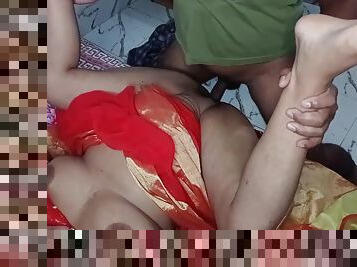 Indian Deshi Housewife With Big Boobs In Red Sharee Cumriya