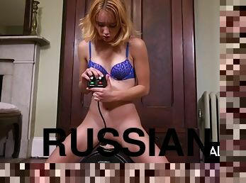Hot russian redhead takes sybian for ride of her life