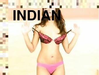 टीन, भारतीय, युवा-१८, रण्डी, अधोवस्त्र, एकल, श्यामला, छोटे-स्तन