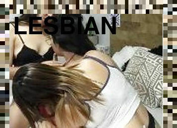 masturbaatio, orgasmi, pillu-pussy, remmidildo, amatööri, eebenpuinen, lesbo-lesbian, teini, kotitekoinen, koosteet