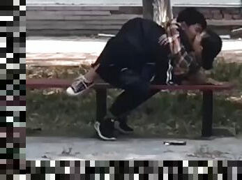 Chinese college student make love on the bench