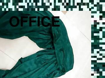 Nurse handjob in office with green satin salwar 63