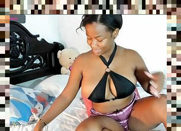Pretty ebony with a quick look at boobs