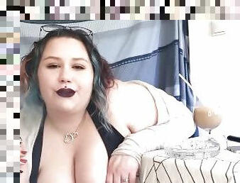 teta-grande, amador, bbw, bochechuda, pov, natural, mamas, fetiche, fumando, selvagem