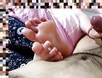 Feet in face handjob huge cum