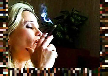 Smoking blonde enjoys pure fetish