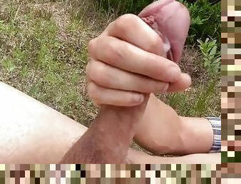 Cumshot Outdoors????????????Wanna come over??