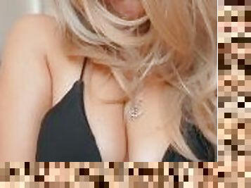 Hot blonde milf shows cleavage ????????