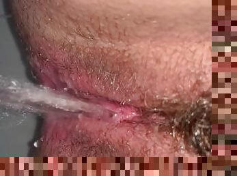 CLOSE UP: Peeing Into Toilet Hairy Pussy Strong Stream