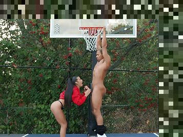 Black hunk tries hard fucking this premium babe on the basketball court