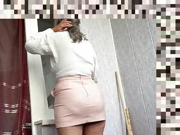 Short skirt excited for anal sex in a big ass
