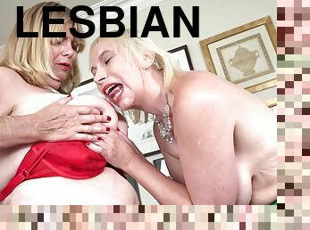 masturbaatio, pillu-pussy, vaimo, kypsä, isoäiti-granny, lesbo-lesbian, milf, puuma, alusasu