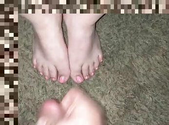 Cum on feet and toes compilation compilation pink toes