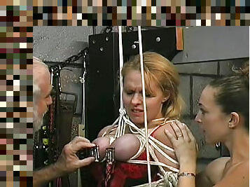 tate-mari, bunaciuni, bdsm, tatoasa, durere, bondage, dominare