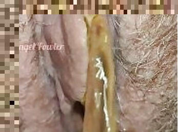 My meaty cunt is pissing with a beautiful tasty stream.  Only for connoisseurs of golden shower!