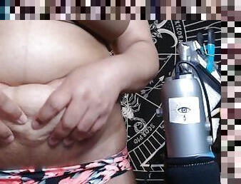 BBW Belly Drops & Rubbing