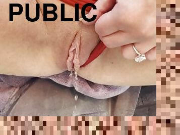 Meaty Pussy Peeing in Public Road