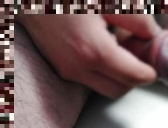 ?????????????????????????????Japanese boy's masturbation. Huge cumshot.