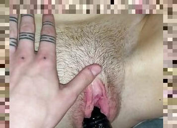 peluda, orgasmo, coño-pussy, amateur, chorro-de-corrida, lesbiana, con-los-dedos, primera-persona, mona, húmedo