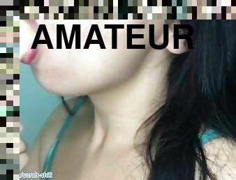 gros-nichons, masturbation, amateur, fellation, ados, latina, belle-femme-ronde, fétiche, banane, bite