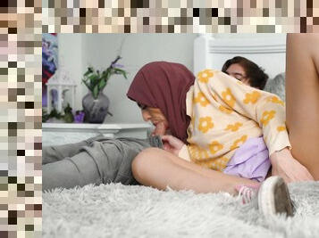 Anjing, Menghisap zakar, Arab, Merangsang dengan tangan, Perempuan murah (Slut), Dapur, Muka, Semula jadi, Skrotum, Gadis koboi